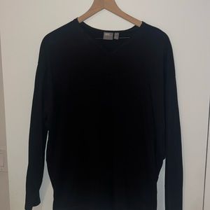 OFFERS ACCEPTED NOTCH NECK SHIRT